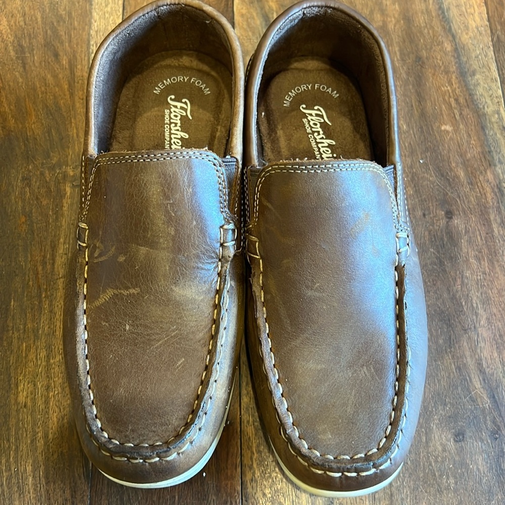 Florsheim Boys Brown Slip On Loafers Size 3.5